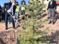 11 KASIM FİDAN DİKME ETKİNLİĞİ GELECEĞE NEFES