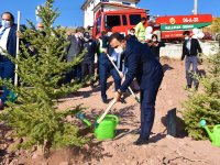 11 KASIM FİDAN DİKME ETKİNLİĞİ GELECEĞE NEFES