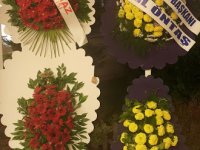 MUTLULUKLAR DİLERİZ