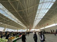 ÇAYIRHAN'A KAPALI PAZAR YERİ YAPILDI