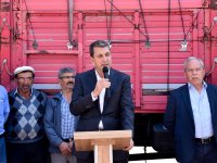 Nallıhan Belediyemiz Üreticilerimize Arı Kovanı Dağıttı