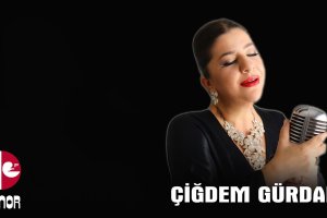 Unut Beni Kalbimdeki Hicranla Yalnız Kalayım..