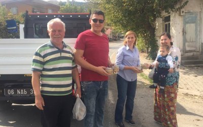 NALLIHAN BELEDİYEMİZ SARIYAR’IMZDA VATANDAŞLARA AŞURE DAĞITTI