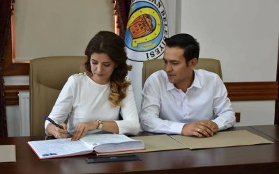 ESRA'MIZIN DÜĞÜNÜNE TÜM DOSTLARIMIZI BEKLERİZ