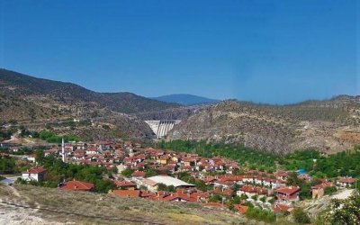 SARIYAR'IMIZDA ÇOK BÜYÜK SORUN OLAN KANALİZASYON HATTI YENİLENİYOR