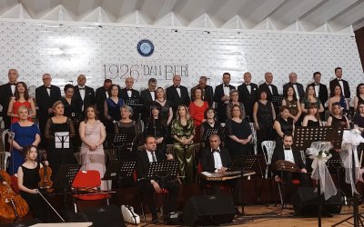 Gazi Üniversitesi Akademisyenler ve İdari Personel Türk Sanat Müziği Korosu yeni yılda seyircisi ile buluştu