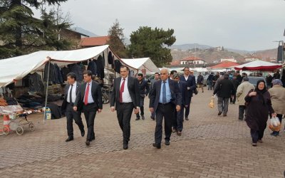 GÖNÜLLERİN BAŞKANI YENİDEN SEÇİLDİ