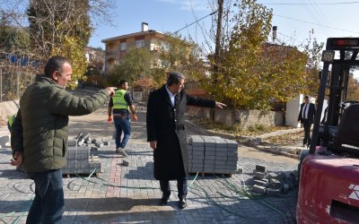 BAŞKAN YAPILAN ÇALIŞMALARI YERİNDE İNCELİYOR