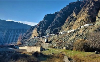 ŞÜKÜRLER OLSUN SAYEMİZDE FLİM YÖNETMENLERİ SARIYAR'IMIZI TANIMAYA BAŞLADILAR