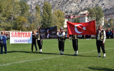 İLÇEMİZ NALLIHAN'DA CUMHURİYET BAYRAMI ÇOŞKUYLA KUTLANDI