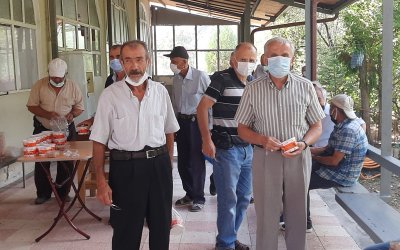 CUMA NAMAZI SONRASI AŞURE DAĞITILDI