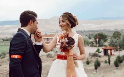 ARAMIZA HOŞ GELDİN LİNA