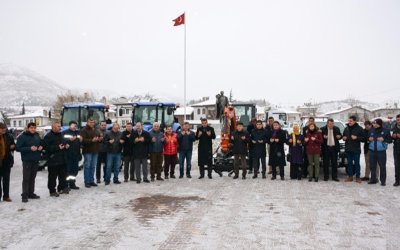 Nallıhan Belediyemizden Yeni Alınan Araçların Tanıtımı