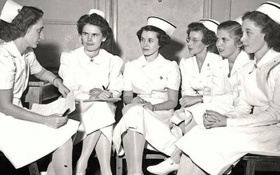 HEMŞİRELER GÜNÜNÜZ KUTLU OLSUN