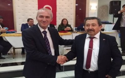 Nallıhan Esnaf ve Sanatkarlar Odasında, İrfan Yılmaz yeniden Başkanlığa seçildi.