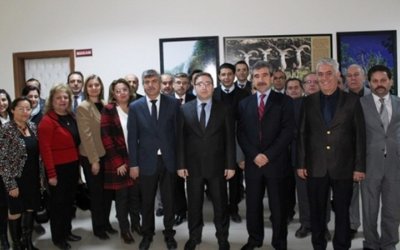 İlçemiz Milli Eğitim Müdürlüğü Tam Kadro Kaymakamamız Dr. İsmail Altan Demirayak’a Veda Ziyaretinde Bulundular.