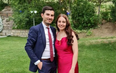 MELEK ÖĞRETMENİM SİZLERE MUTLULUKLAR DİLERİZ