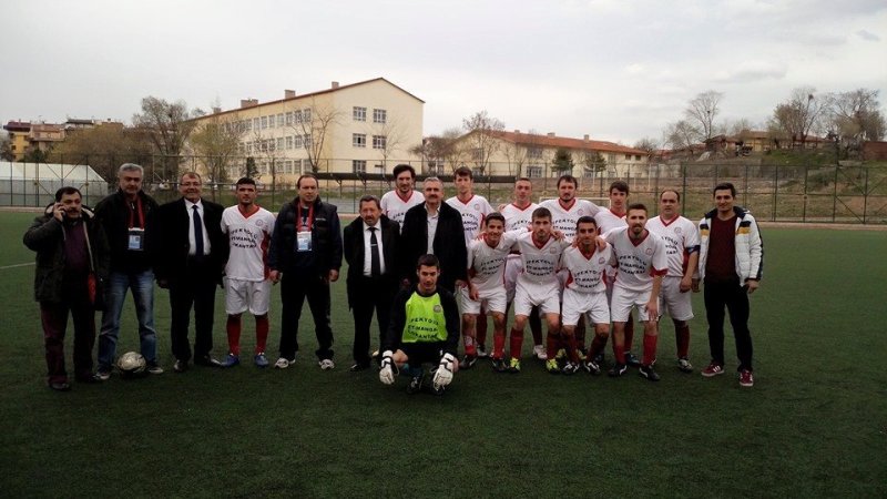 Nallıhanspor Şampiyonluğa Aday