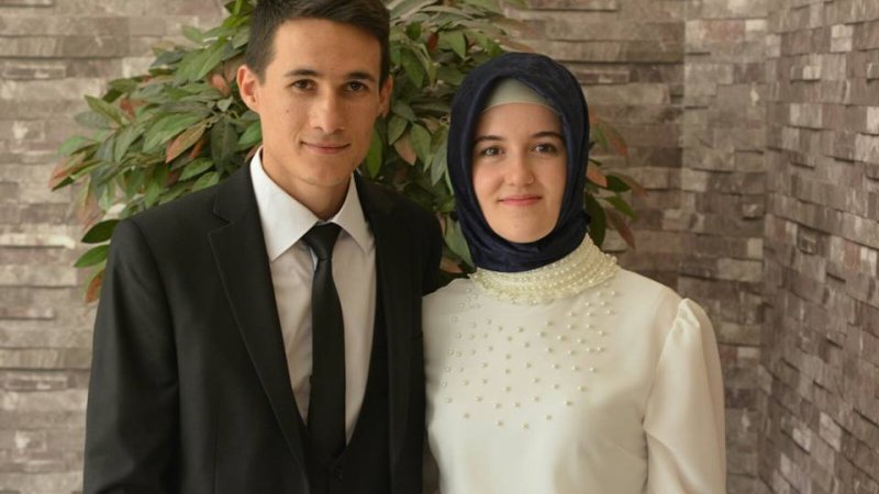 Allah Mesut Etsin