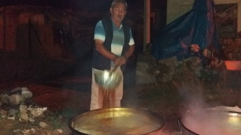 Sarıyar’ımızda Pekmez Yapma Zamanı