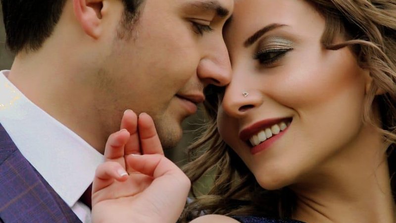 GENÇ ÇİFTLERİMİZE ÖMÜR BOYU MUTLULUKLAR DİLERİZ