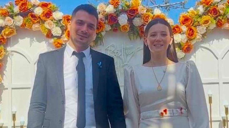 ONUR'UMUZA KÜBRAMIZA MUTLULUKLAR DİLERİZ