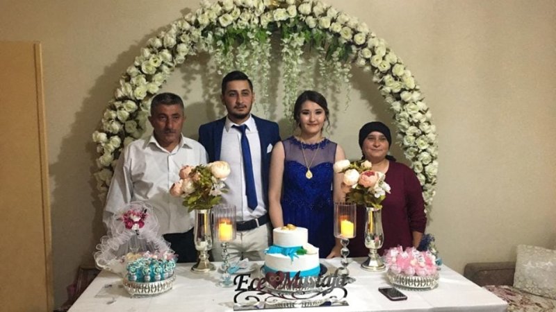 MUTLULUKLAR DİLERİZ