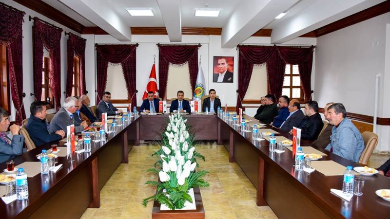 Nallıhan İlçe Belediye Başkanımız Mahalle Muhtarları ile Bir Araya Geldi