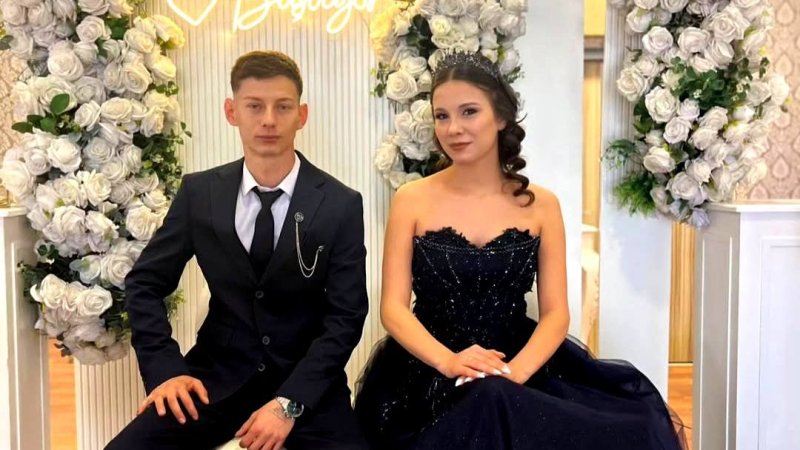 EMİN PAMUK NİŞANLANDI