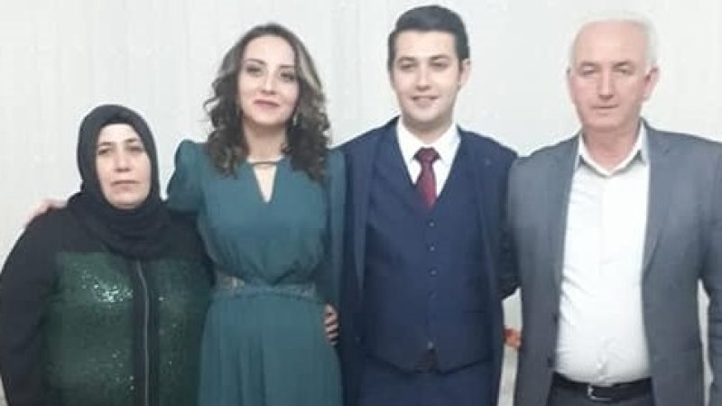 GENÇLERİMİZE MUTLULUKLAR DİLERİZ