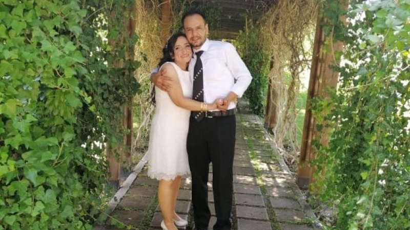 GÜLAY'IMIZA MUTLULUKLAR DİLERİZ