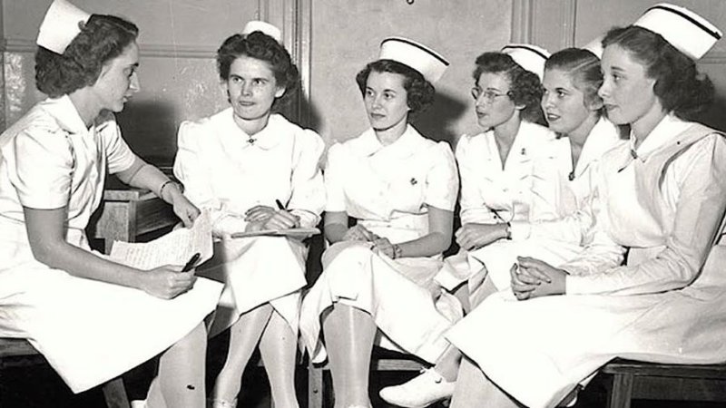 HEMŞİRELER GÜNÜNÜZ KUTLU OLSUN