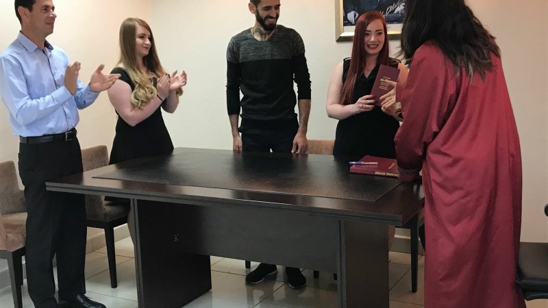 ÖMÜR BOYU MUTLULUKLAR DİLERİZ