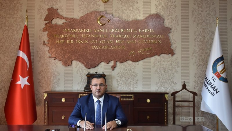 İLÇEMİZ NALLIHAN'IN YENİ KAYMAKAMI YUSUF DURANİ DİNÇ GÖREVİNE BAŞLADI