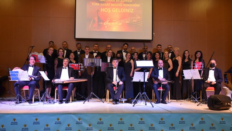 NALLIHAN BELEDİYESİ TÜRK SANAT MÜZİĞİ KOROSUNDAN MUHTEŞEM KONSER