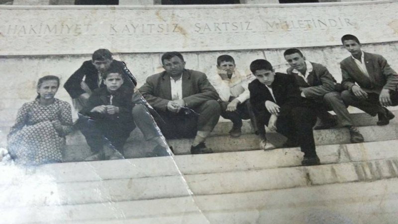 TÜM ÖĞRETMENLERİMİZİN ÖĞRETMENLER GÜNÜNÜ KUTLUYORUZ