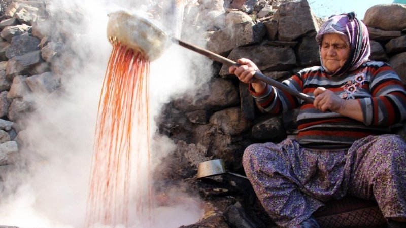 SARIYAR'IMIZDA PEKMEZLER KAYNAMAYA BAŞLADI