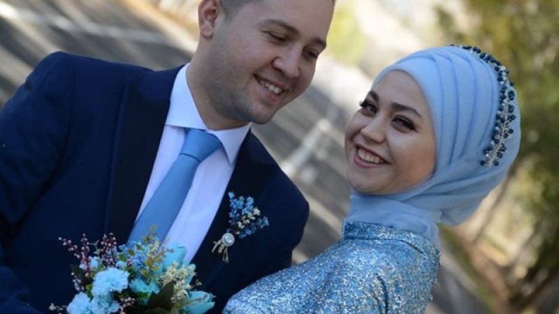 GENÇ ÇİFTLERİMİZE SONSUZ MUTLULUKLAR DİLERİZ